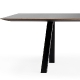 Table conference 4 pieds metal Arki Pedrali acier compact stratifié fenix pieds design industriel 