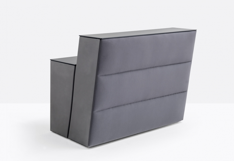Comptoir de bar Oblique soft Pedrali design capitonné 