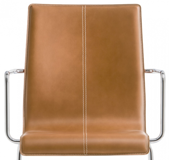 Fauteuil kuadra Pedrali cuir tissu garni collectivité chaise contact empilable hotel promo 