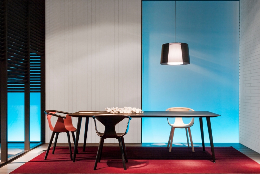 Table design bois 4 pieds Babila Pedrali frene Plateau Fenix bois multiplis plateau design marbre 