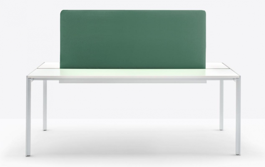 Table 4 pieds Matrix desk Claudio Dondoli Marco Pocci Pedrali 