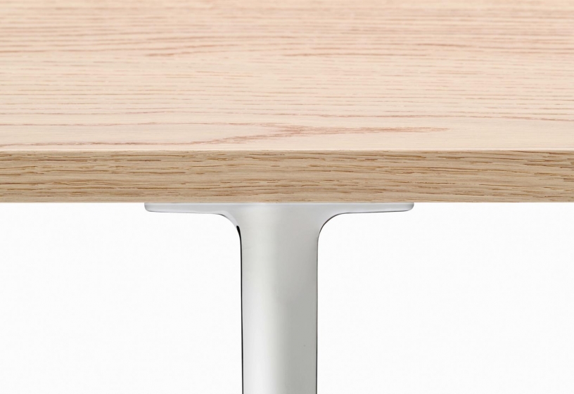 Table Toa Pedrali industriel fonctionnel design fenix couleur aluminium moulé