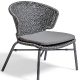 Chauffeuse, Orly, Dossier: corde, wicker; Fonction: empilable x 4; Structure: aluminium laqué peint; Assise: corde, wicker, cous