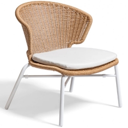 Chauffeuse, Orly, Dossier: corde, wicker; Fonction: empilable x 4; Structure: aluminium laqué peint; Assise: corde, wicker, cous