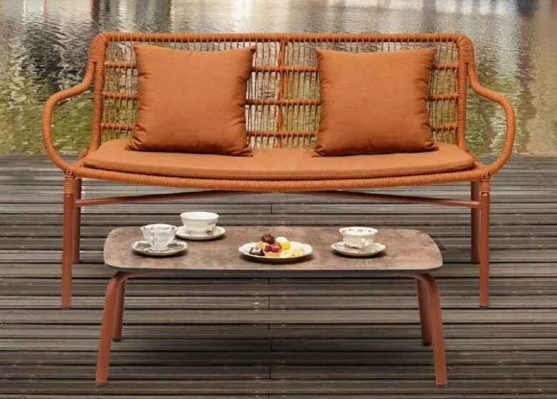 Table basse, Leaf, Structure: aluminium laqué peint; Couleur: orange, anthracite;