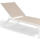 Bain de soleil, Dune, Dossier: toile textylene lavable; Fonction: empilable x 6; Structure: aluminium laqué peint; Assise: toile