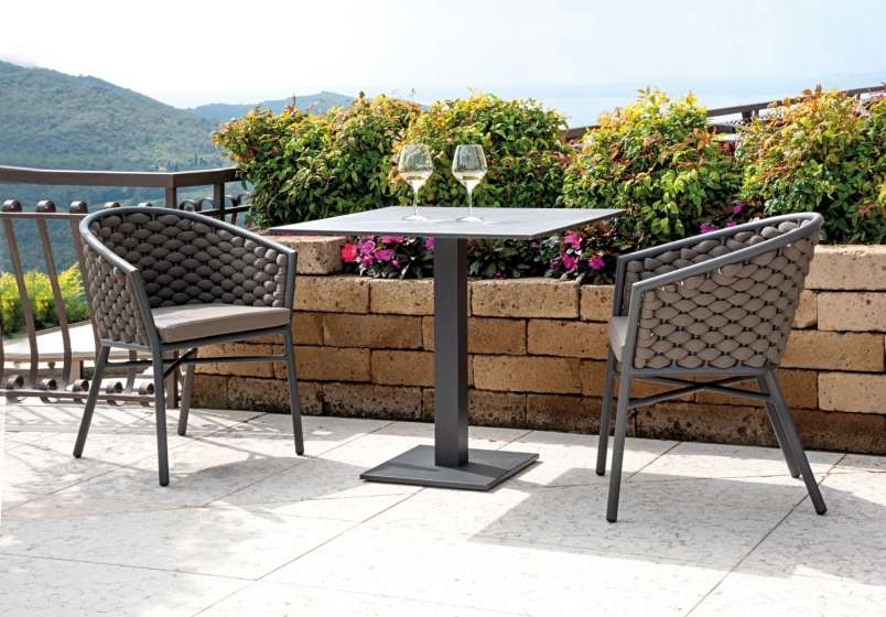 Pied de table colonne Lugano carré Bases en aluminium peint design épuré simple et pratique pour terrasse restaurant gris ou no