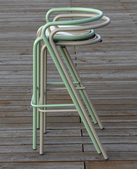 Tabouret 5008 B bois Adico Dossier: metal; Fonction: empilable x 4; Structure: acier- revêtement en poudre; Assise: bois; Couleu