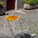 Tabouret 5008 B bois Adico Dossier: metal; Fonction: empilable x 4; Structure: acier- revêtement en poudre; Assise: bois; Couleu