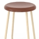 Tabouret bas 341 Adico Structure: acier chromé, acier laqué; Assise: bois; Couleur: aux choix personnalisable pour, avec, assise